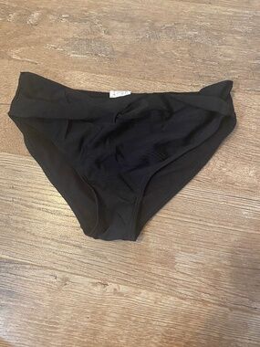 ZYIA Active Swim Bikini Bottoms Black Criss Cross Women’s Small